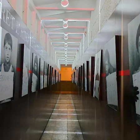 Apartman Bunk'art Bliss: Dajti View Tirana